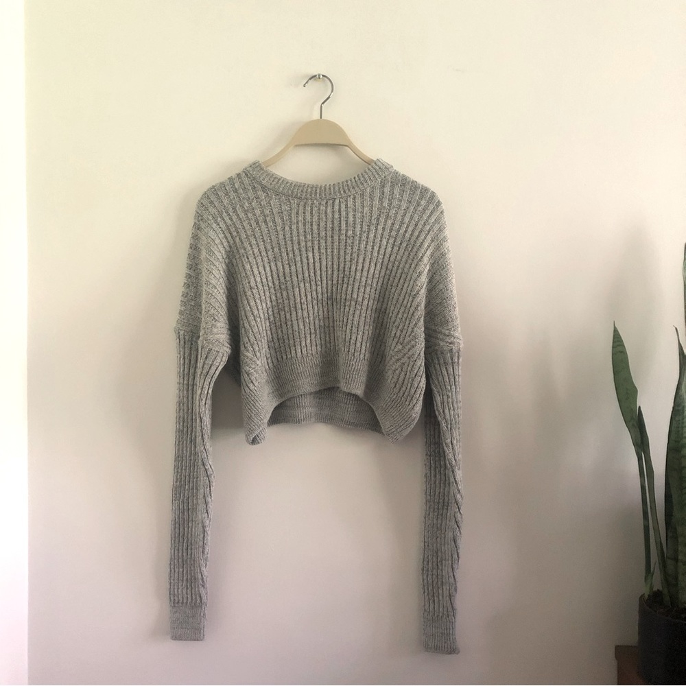 Urban Outfitters Grey Knit Cropped Sweater